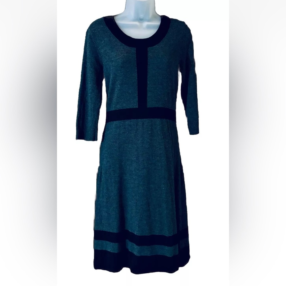 MERONA Womens Size Medium 100% Wool Knit Sweater Dress Black Gray